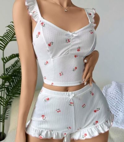 Pijama güllü rüjlü