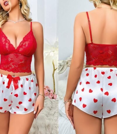 Fantazi büstqalterli ürəkli