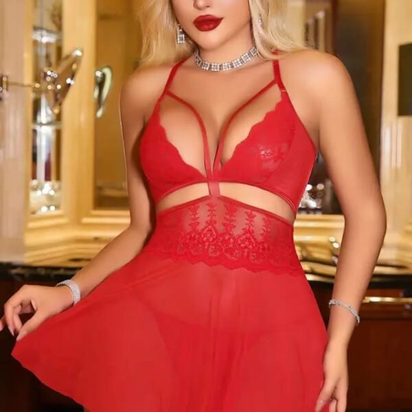 Fantazi qırmızı tüllü