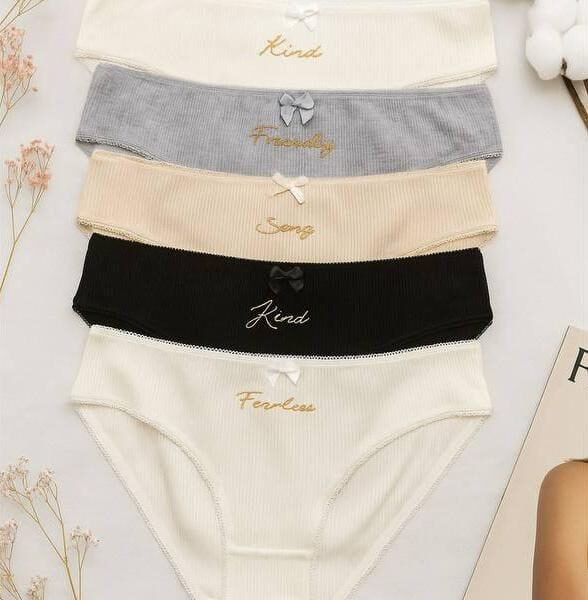 Pambıq naxışlı dəst