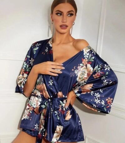 Atlas güllü gecəlik