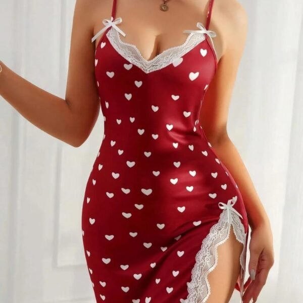 Gecelik qırmızı ürəkli