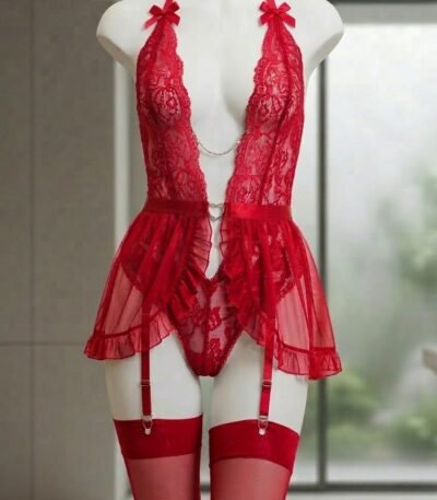 Fantazi qırmızı krujevalı