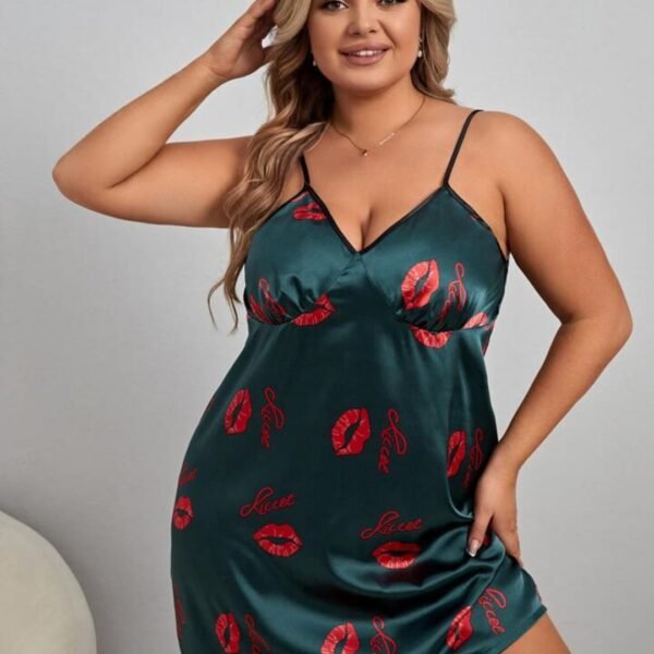 Atlas dodaq naxışlı gecəlik